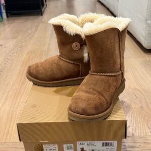 UGG Brown Shearling Boots Youth 4M